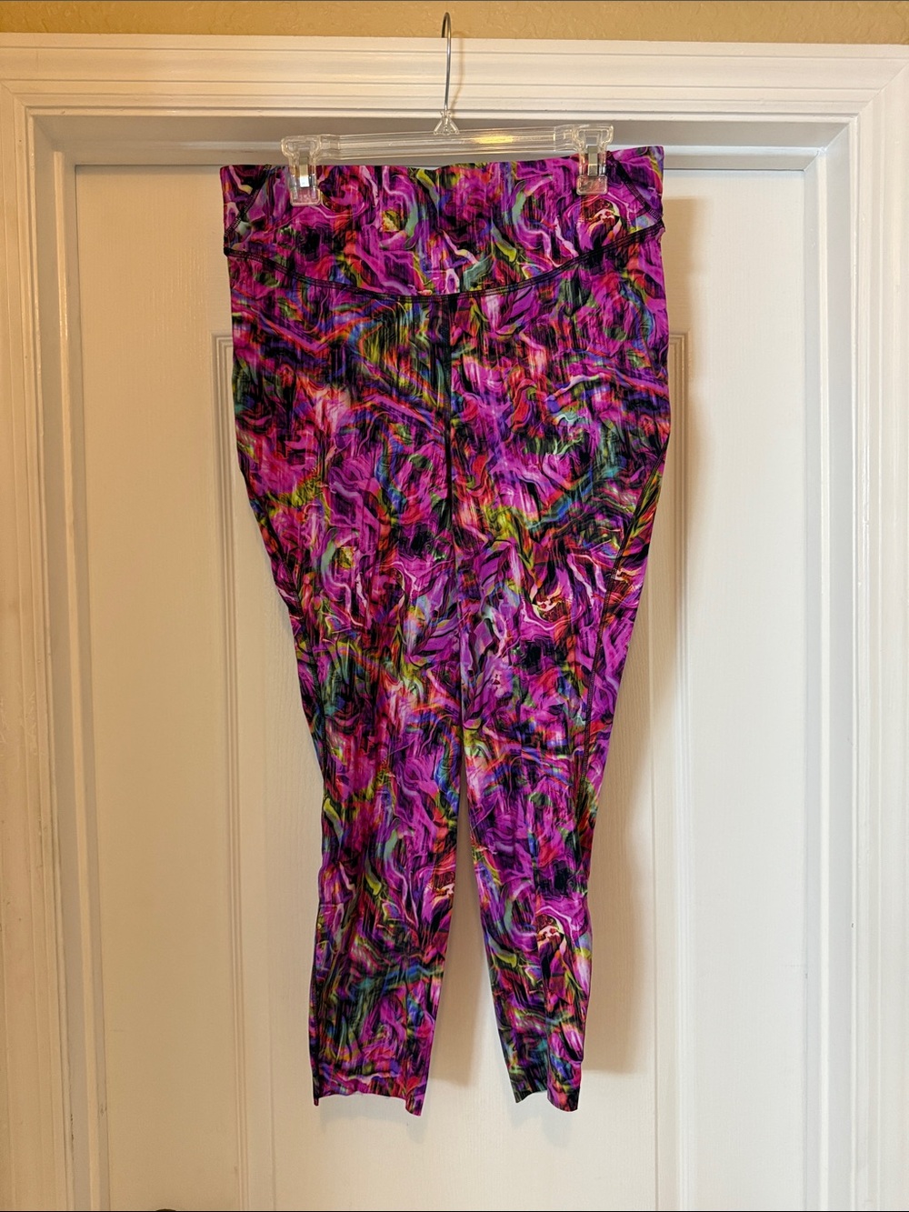 lululemon athletica Vibrant Purple Multi Print Leggings size 14